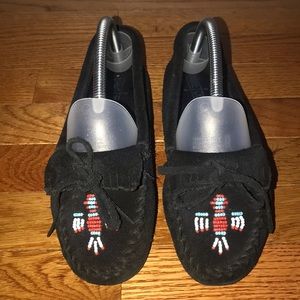 🎊Suede minnetonka shoes🎊